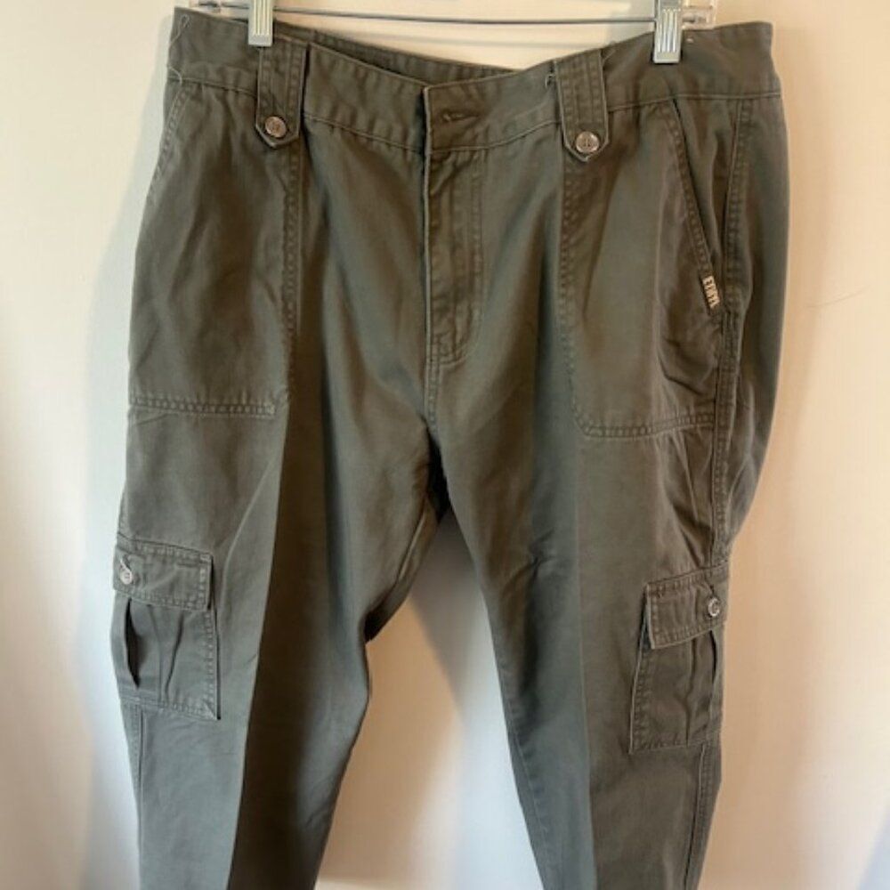 Ethyl Vintage Denim Green distressed Khaki Cargo capris, size 14
